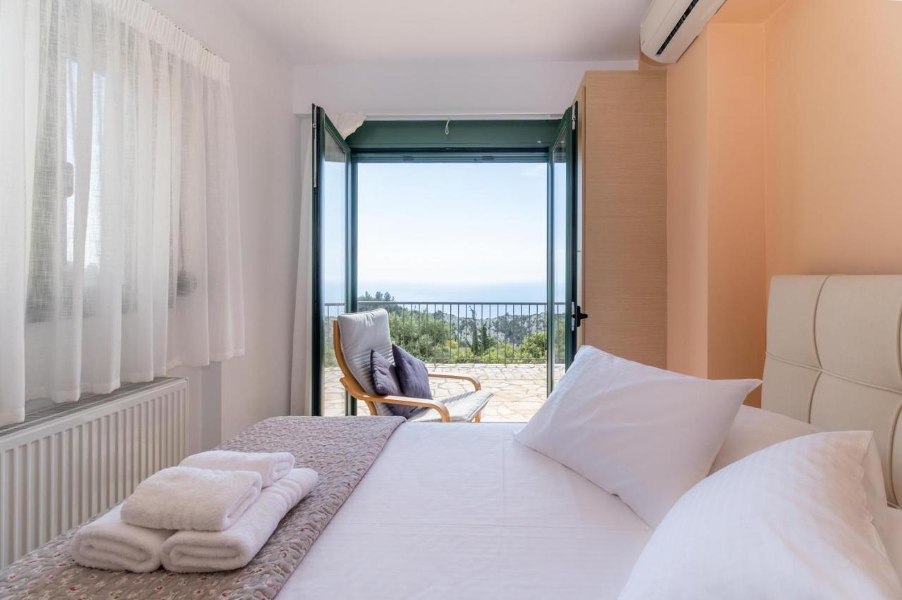 Sapphire Blue Villa Kalamítsi المظهر الخارجي الصورة