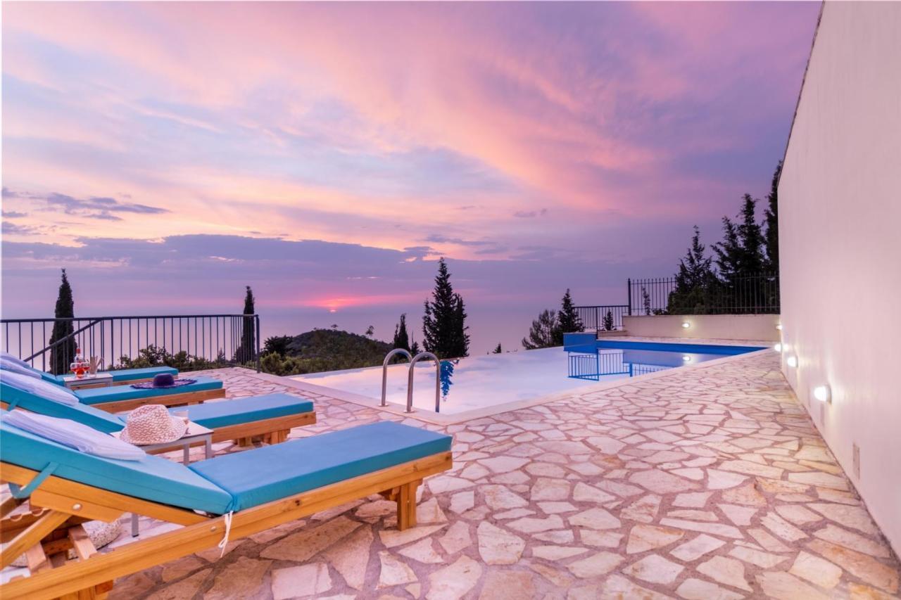Sapphire Blue Villa Kalamítsi المظهر الخارجي الصورة